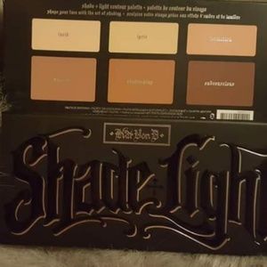 KAT VON D Shade & Light contour pelette (powder)
